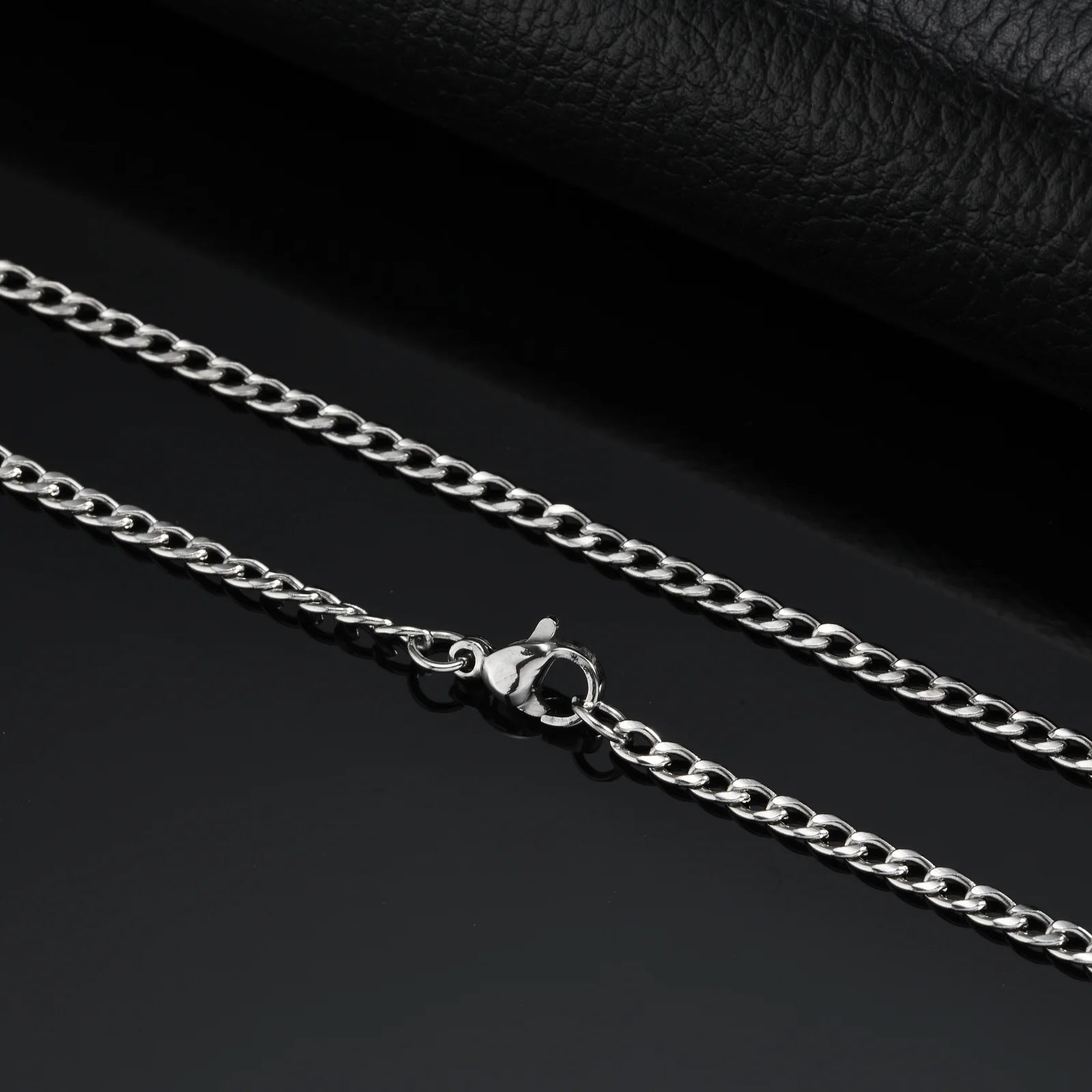 Braided Link Chain Choker Necklace — Stainless Steel