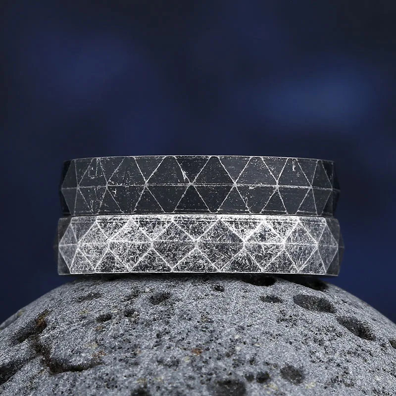 Fashion Retro 2023 New 316L Stainless Steel Creative Style Viking Norse Triangular Ring For Teens Jewelry Valentine's