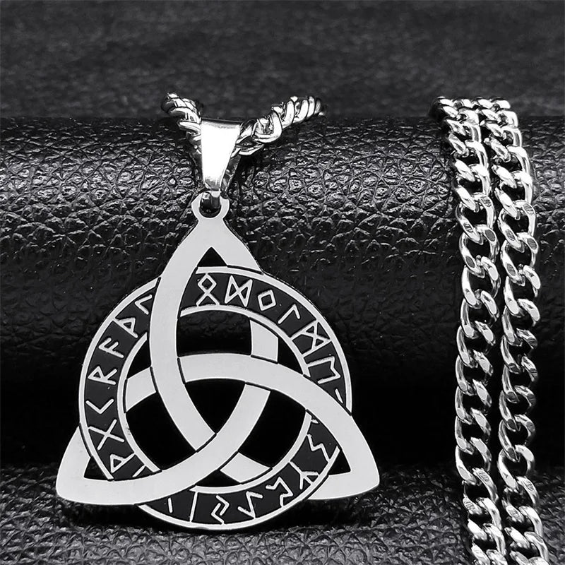 Viking Triquetra Celtic Knot Pendant — SS