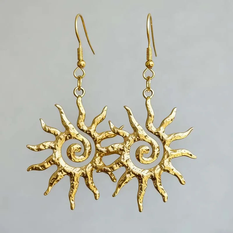 Fashion Vintage Chic Sun Shaped Pendant Necklace Stainless Steel Earrings Statement Golden Fashion Jewlery Accessories