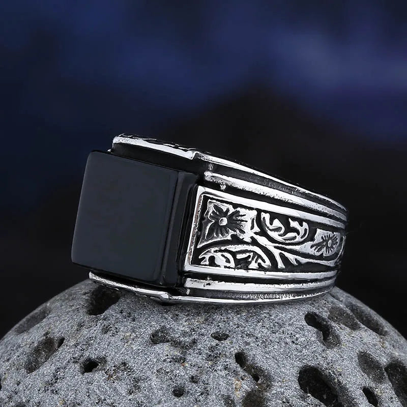 Fashion 2024 New 316L Stainless Steel Polished Pattern Ring Black Zircon Vintage  Jewelry For Couple Gift Good Detail