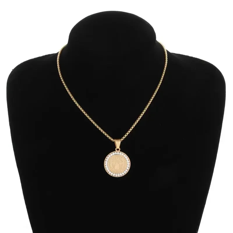 Hip Hop Iced Out San Benito San Benito Holy Medal Pendant Jesus Necklace Religious Amulet Jewelry for Men and Women