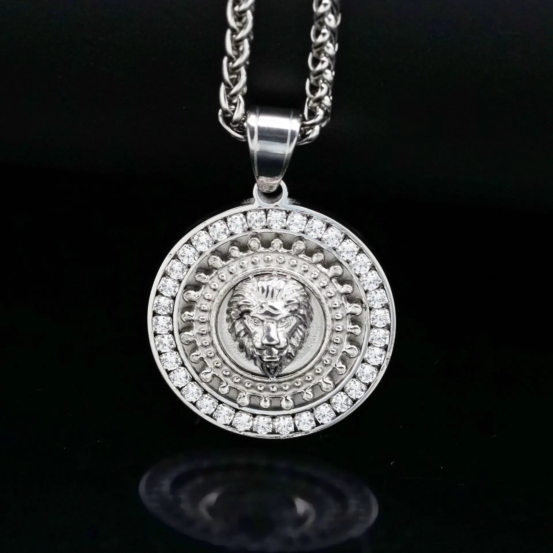 Lion Head Rhinestone Pendant Necklace — Stainless Steel