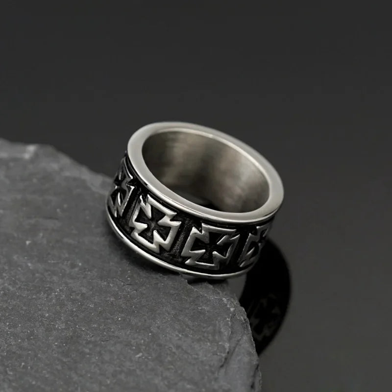 Knight Templar Cross Ring — Black Stainless Steel