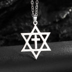 Stainless Steel Simple Personalized Spider Pendant Necklace Men and Women Fashion Party Pendant Jewelry Gift