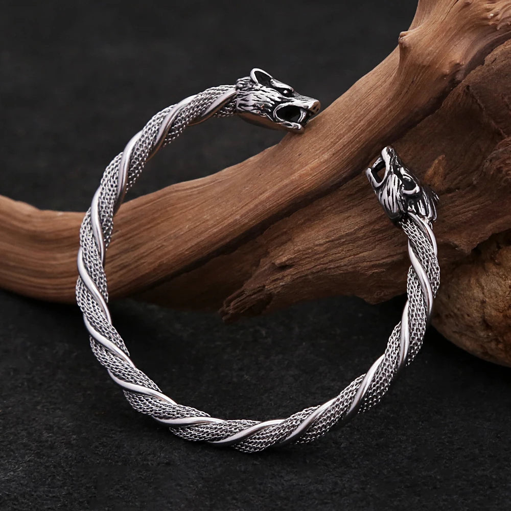 Wolf Head Bracelet — Stainless Steel