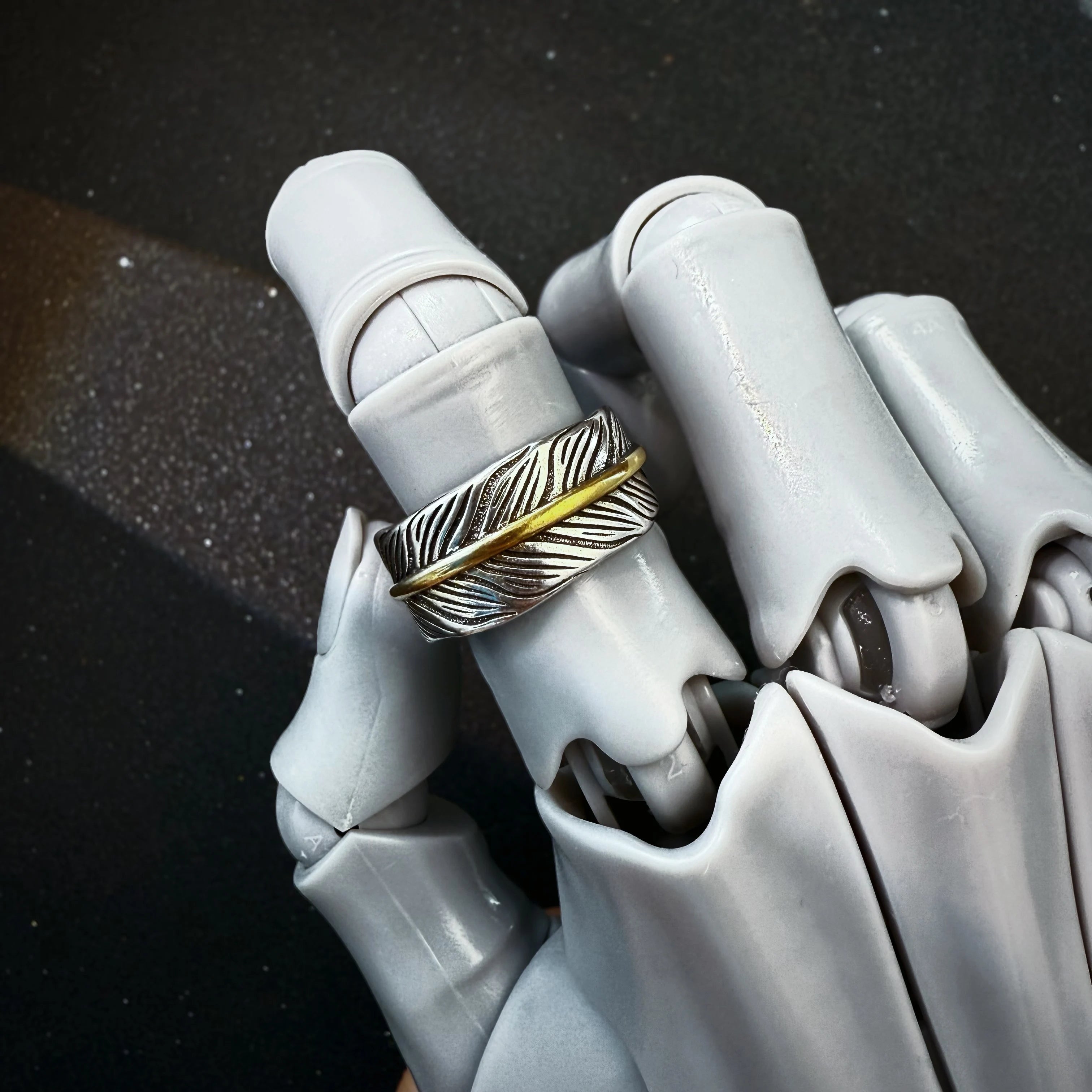 Golden Feather Open Ring — Copper