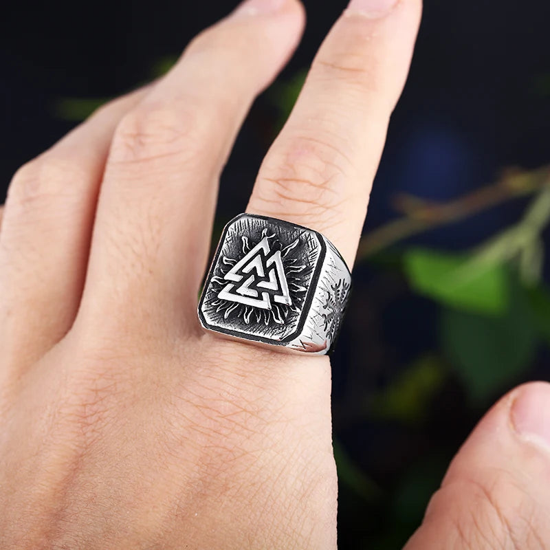 Viking Mens Stainless Steel Amulet Ring With Compass Triangle Odin Vegvisir Rings Nordic Talisman Biker Jewelry Gift for Men