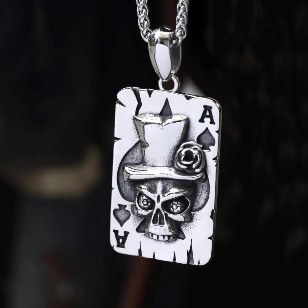 Punk Poker Spade Skull Pendant Necklace — Steel