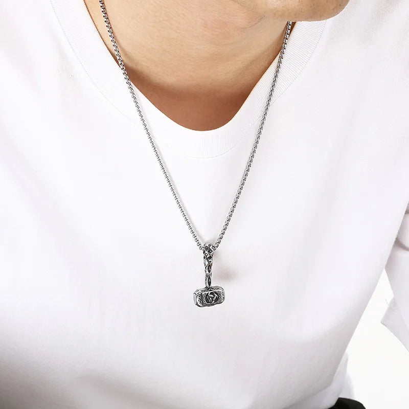 Stainless Steel Viking Axe Pendant Necklace for Men Vintage Norse Double Axe Wolf Head Amulet Necklaces Punk Gothic