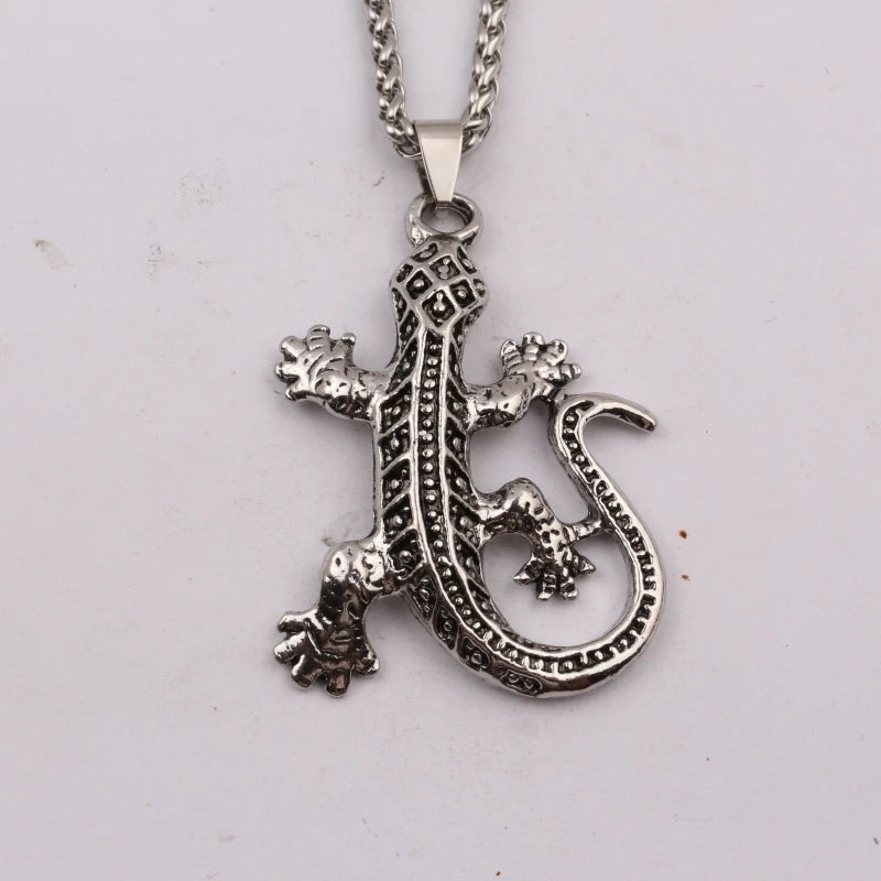 Lizard Animal Pendant Necklace — Stainless Steel