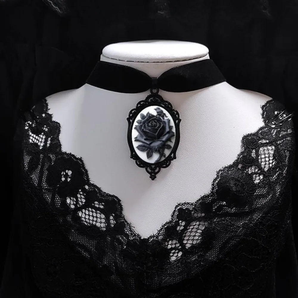 Gothic Crow Pendant Necklace