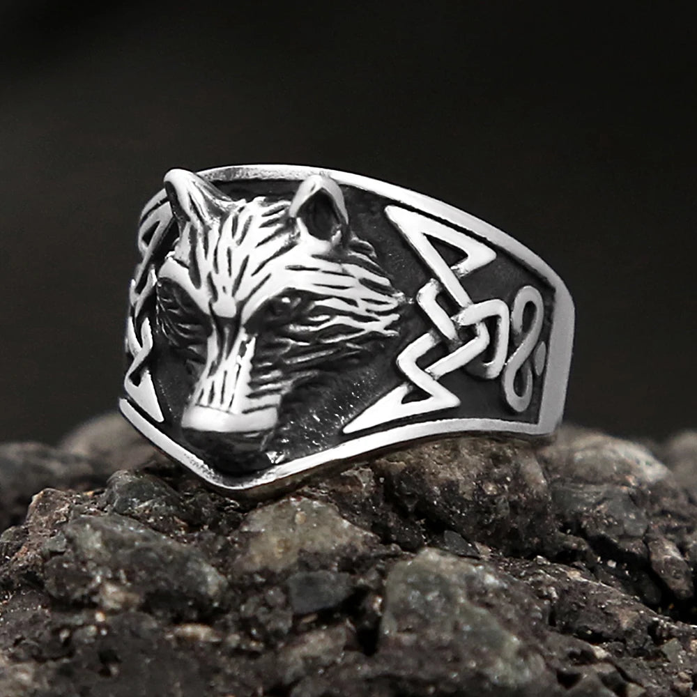 Viking Wolf Head Celtic Ring — Stainless Steel