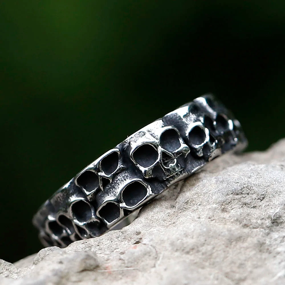 2022 NEW Men's 316L stainless-steel rings Simple skull biker RING for teenfashion Jewelry Gifts free shipping