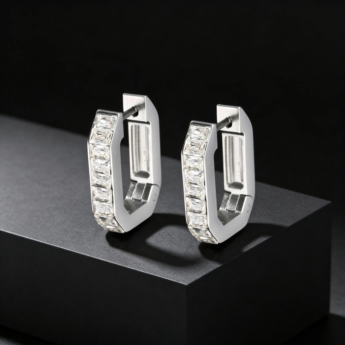 Men's U-shaped White Zircon Hoop Earrings, Fashion High Quality Waterproof Stainless Steel Earrings, Simple Fashion Jewelry