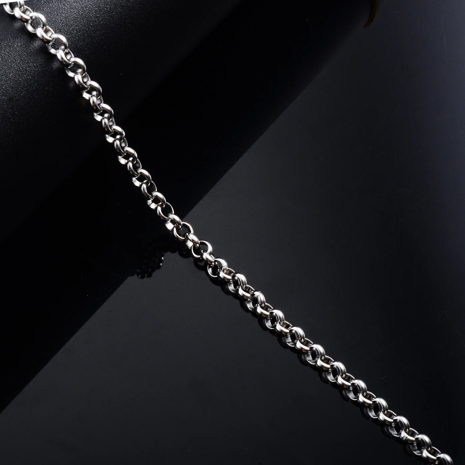 Silver Rolo Chain Necklace — Stainless Steel