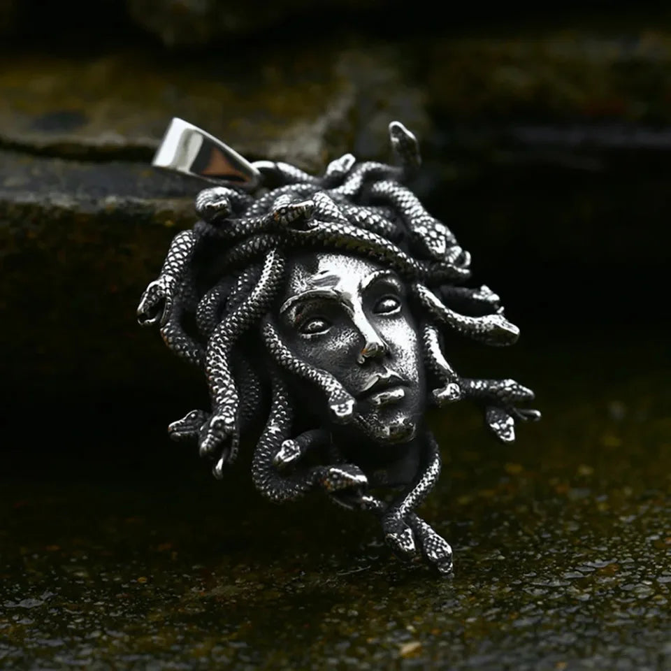 Medusa Steel Pendant Gothic 316L Vintage Snake