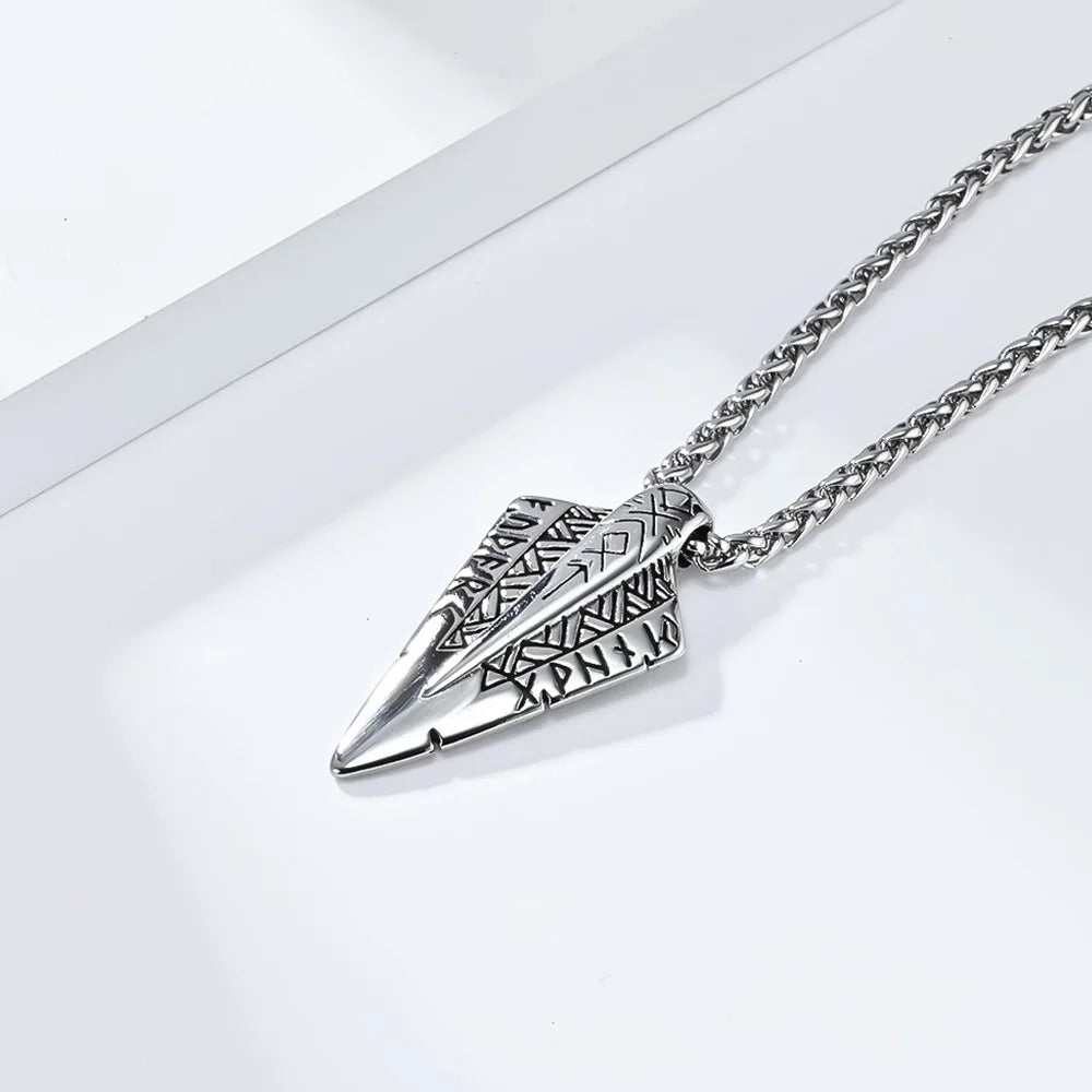 Nordic mythology Viking rune titanium steel necklace niche personality trendy men's cultural symbol pendant