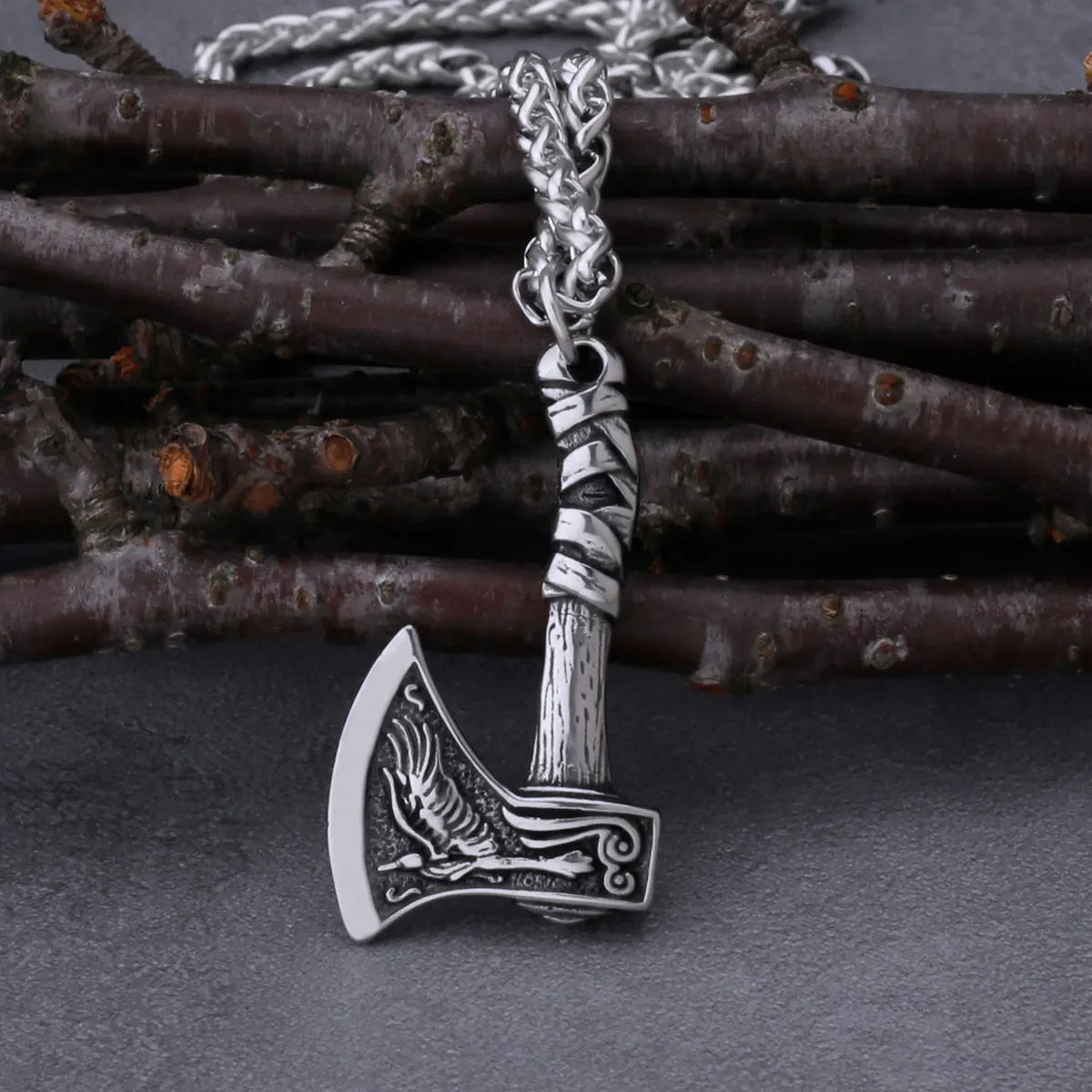 Viking Wolf and Crow Axe Pendant Retro Slavic Odin Amulet Men's Fashion Charm Stainless Steel Pendant Necklace Jewelry