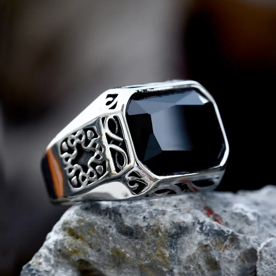 Punk Vintage Rectangle Shape Rings With Black Stone Stainless Steel Cool Fashion Carved Ring For Men Women Amulet Jewelry Gifts