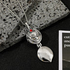 Vintage Personalized Pendant Ltem with Openable Pendant Chain Film Television Jewelry Gift Suitable for Collectibles