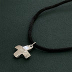 Exquisite 925 silver jewelry, short cross pendant with black rope, suitable for daily wear or gift giving