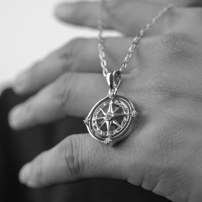 Rotating Compass Pendant for Men Boys,Hip-hop Round Shape Pendant Necklace North Star Anchor Medal,Vintage Punk Jewelry