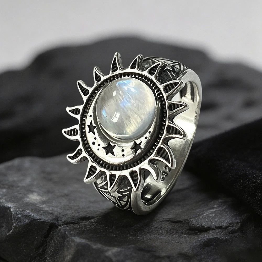 Sun Star Moon Cabochon Ring — Silver-Tone Bohemian