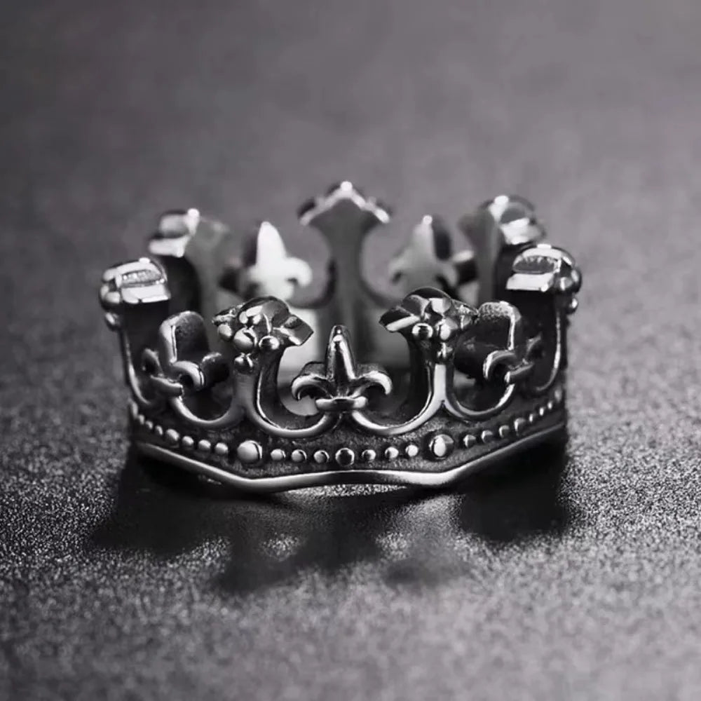 New Classic Vintage Crown King Ring Men's Fashion Punk Minimalist Biker Ring Mens Womens Street Niche Creative Party