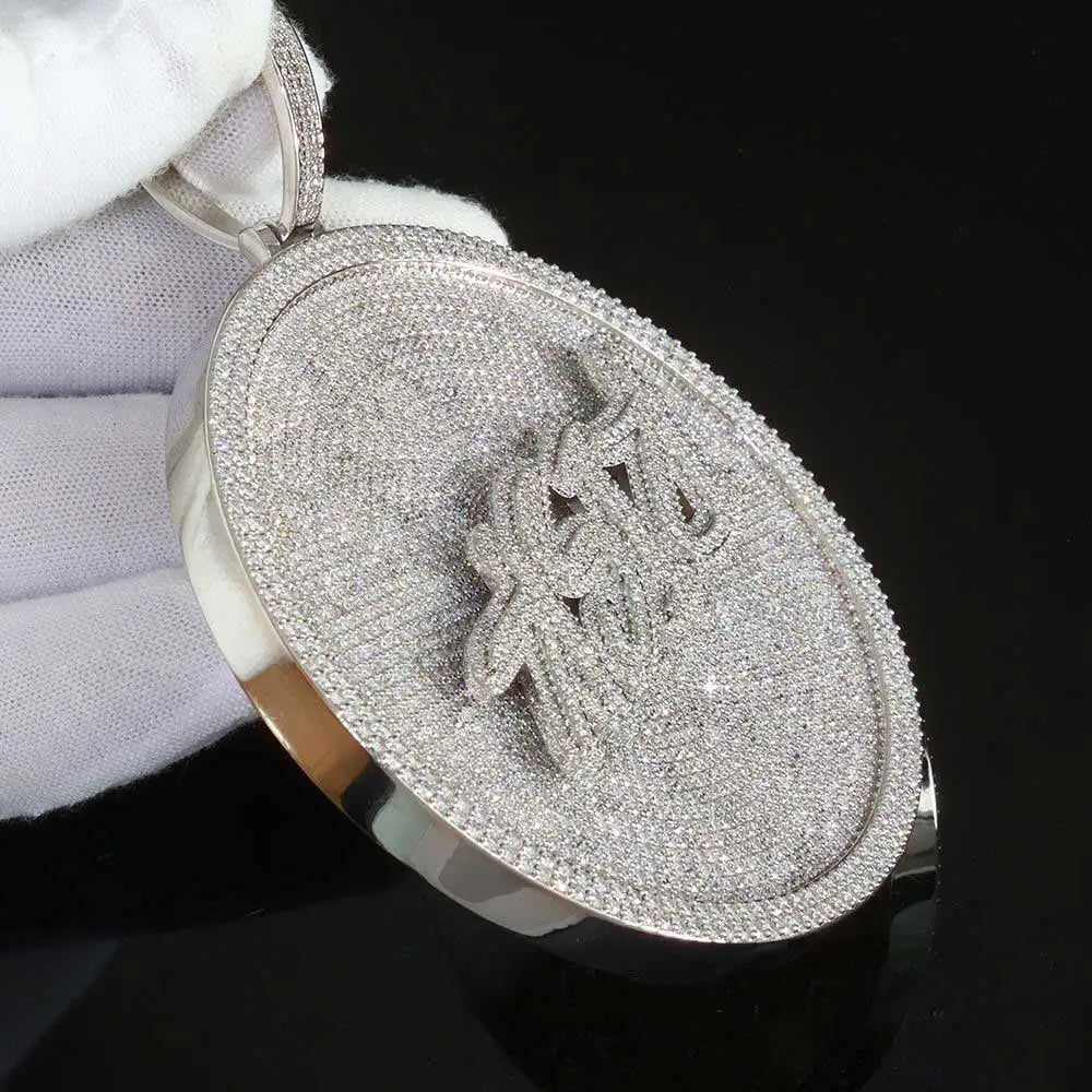 VVS Moissanite Rotating Pendant