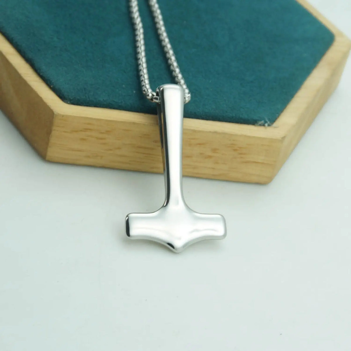 Simple Viking Mjolnir Thor's Hammer Necklace — Stainless Steel