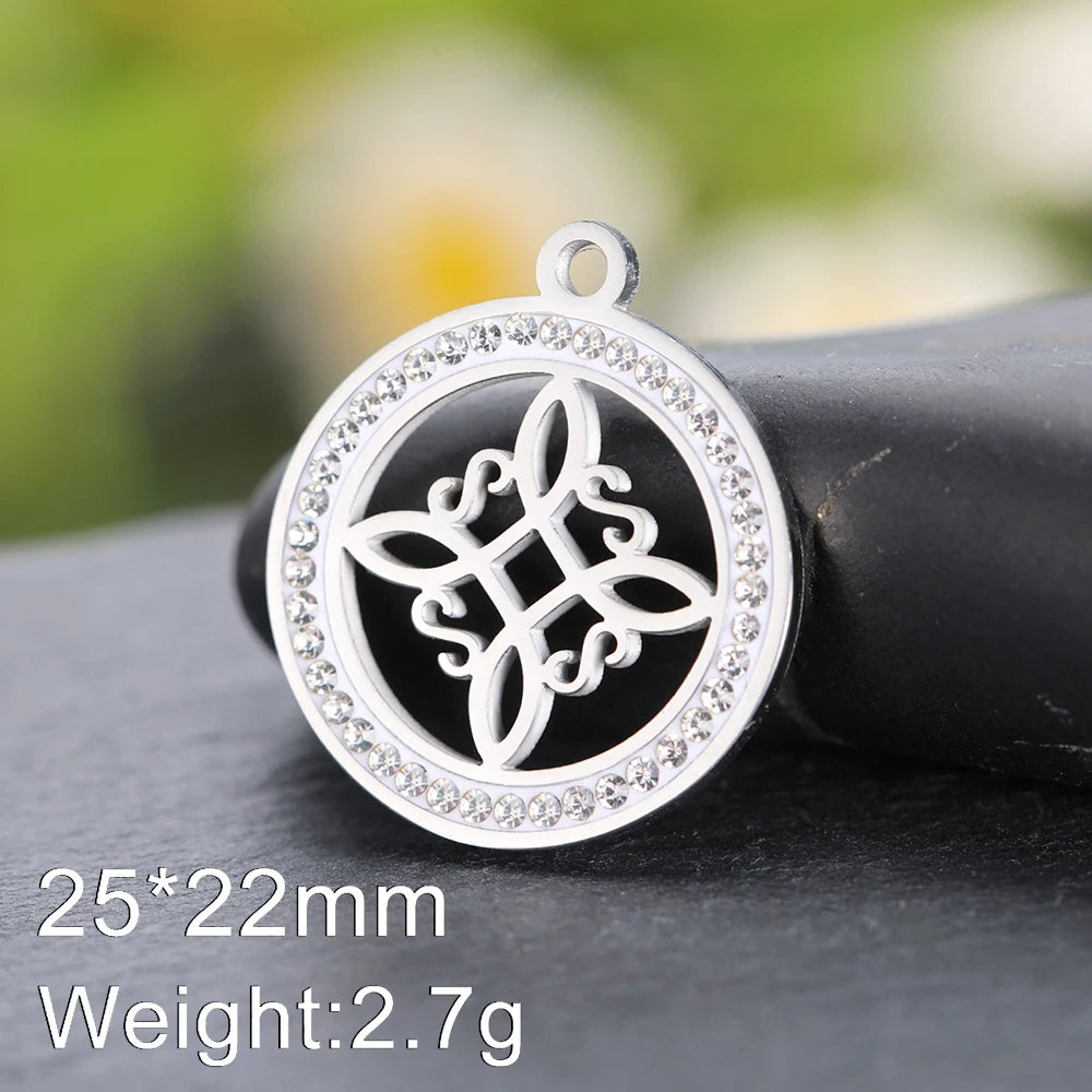 Trinity Witch Knot Charm Pendant — Steel