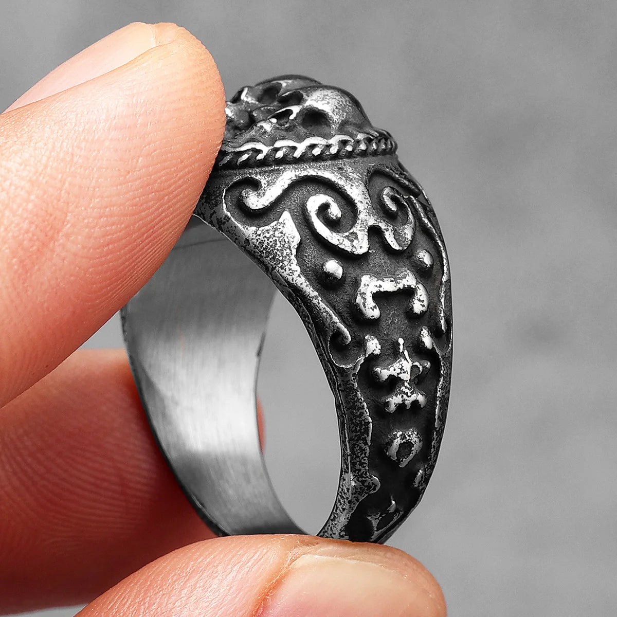 Skull Overlord Ring — Stainless Steel