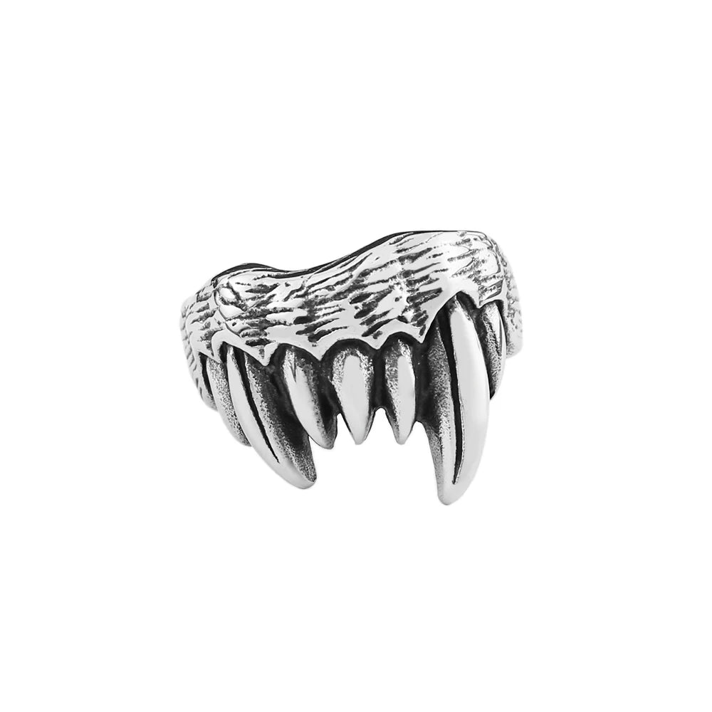 Gothic Beast Teeth Ring — Stainless Steel