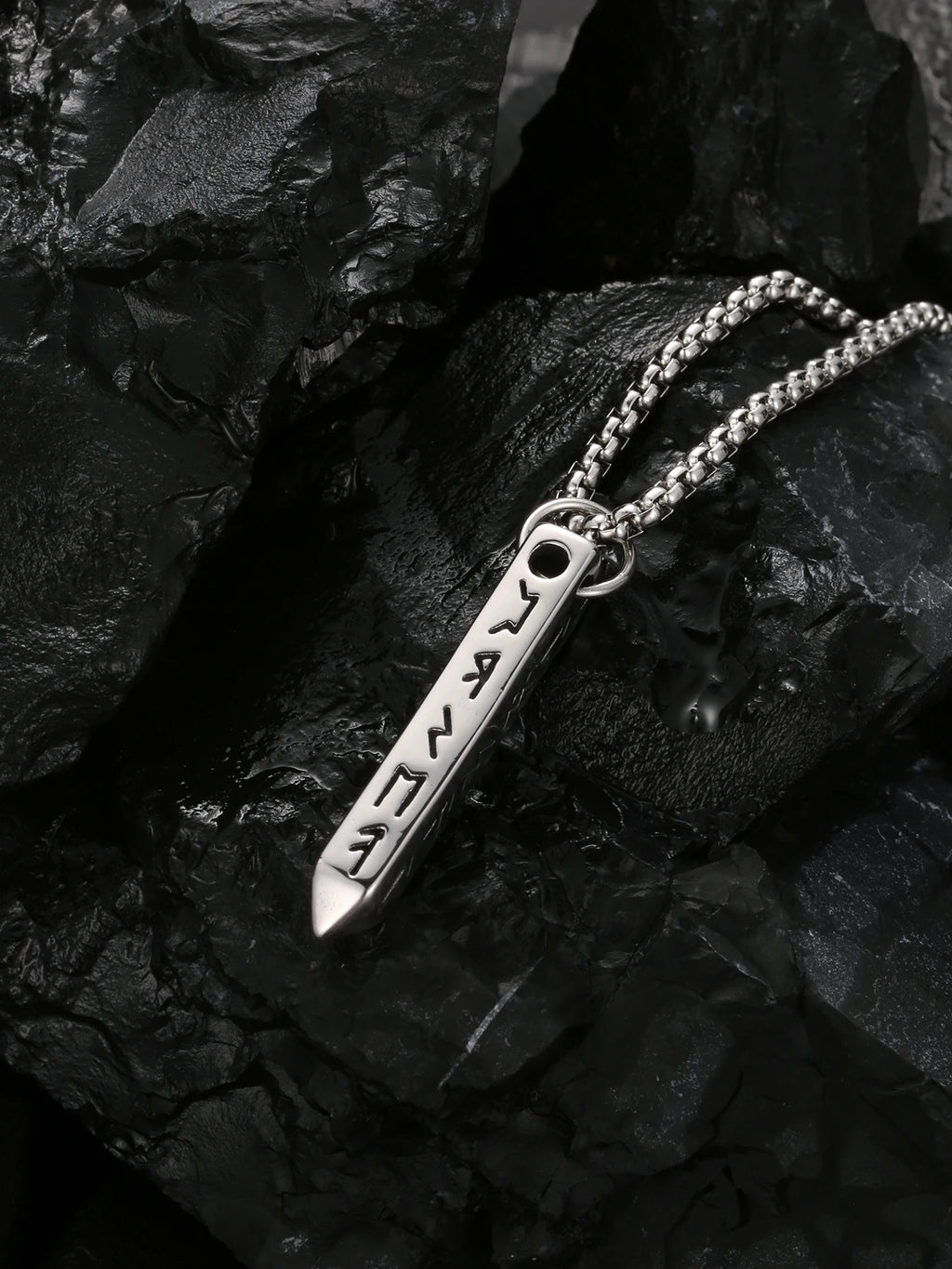Viking Arrowhead Valknut Pendant Necklace — Stainless Steel