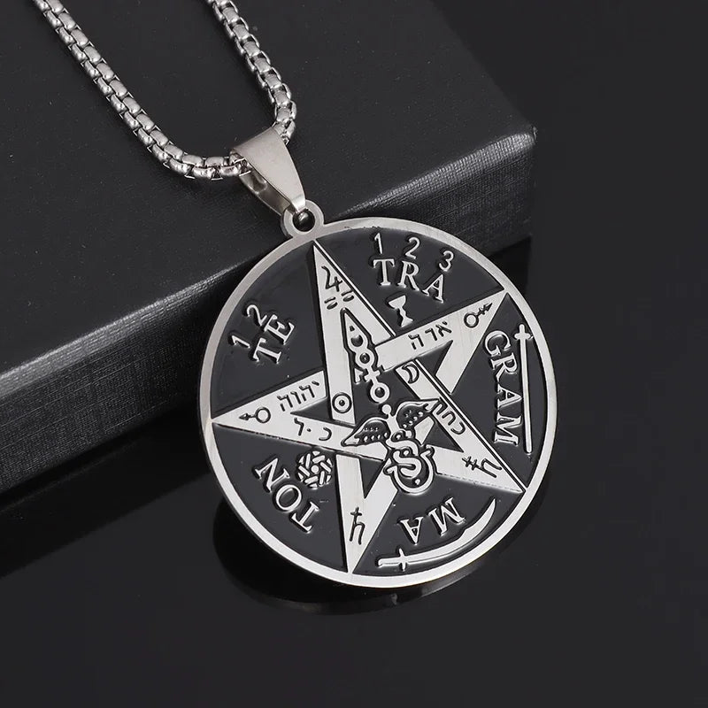 Stainless Steel Trinity Celtic Knot Nordic Rune Pendant Necklace Retro Ethnic Style Irish Knot Lucky Amulet Jewelry for Men