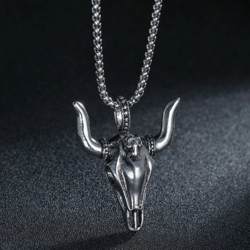 Punk Bull Buffalo Skull Pendant Necklace For Cool Men Women Stainless Steel Long Chain Necklace Party Gift Hip Hop Jewelry