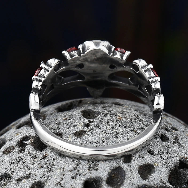 316L Stainless Steel Gothic Accessories Lost Skull Ring With Red Stone For Man Women Punk Jewelry Couple Or Women Gift