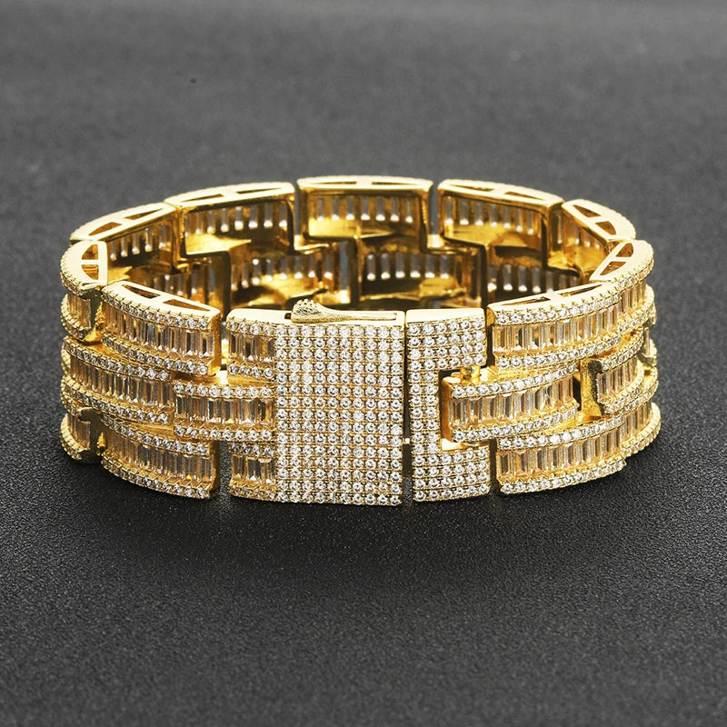 25mm Wide Iced Out Link Chain Bracelet