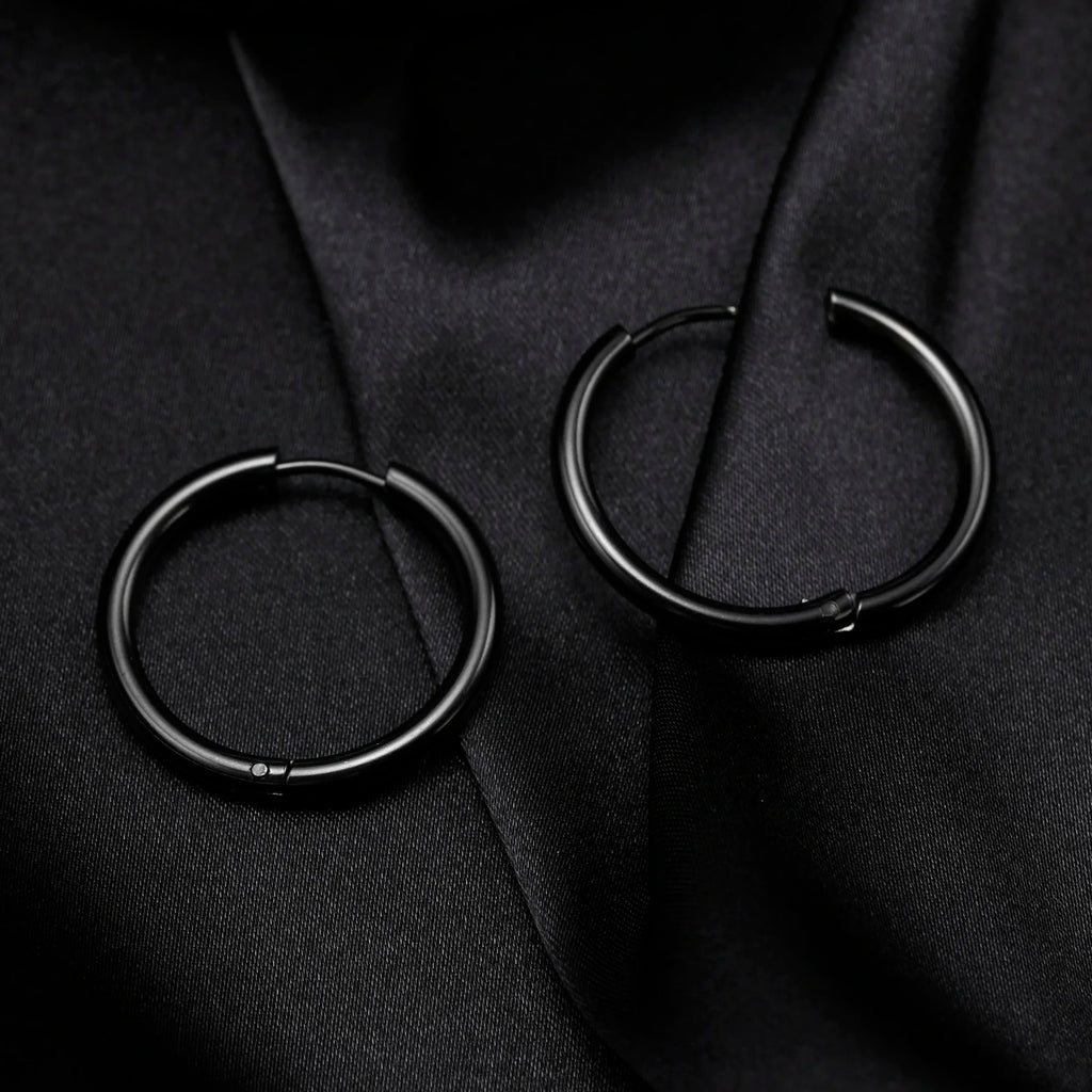 Minimal Hoop Earring — Stainless Steel