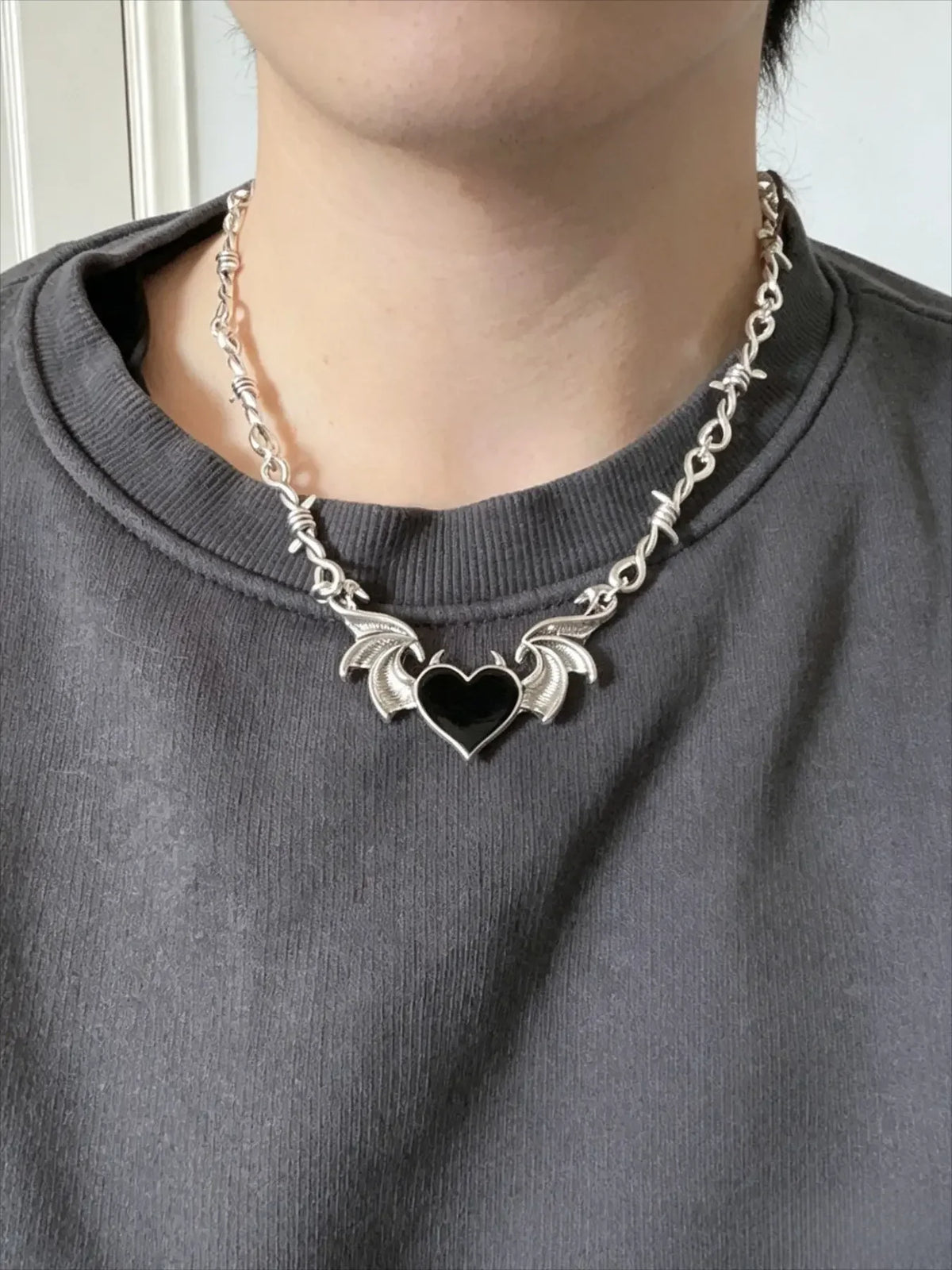 Vintage Gothic Heart Bat Thorns Pendant Necklace for Men & Women