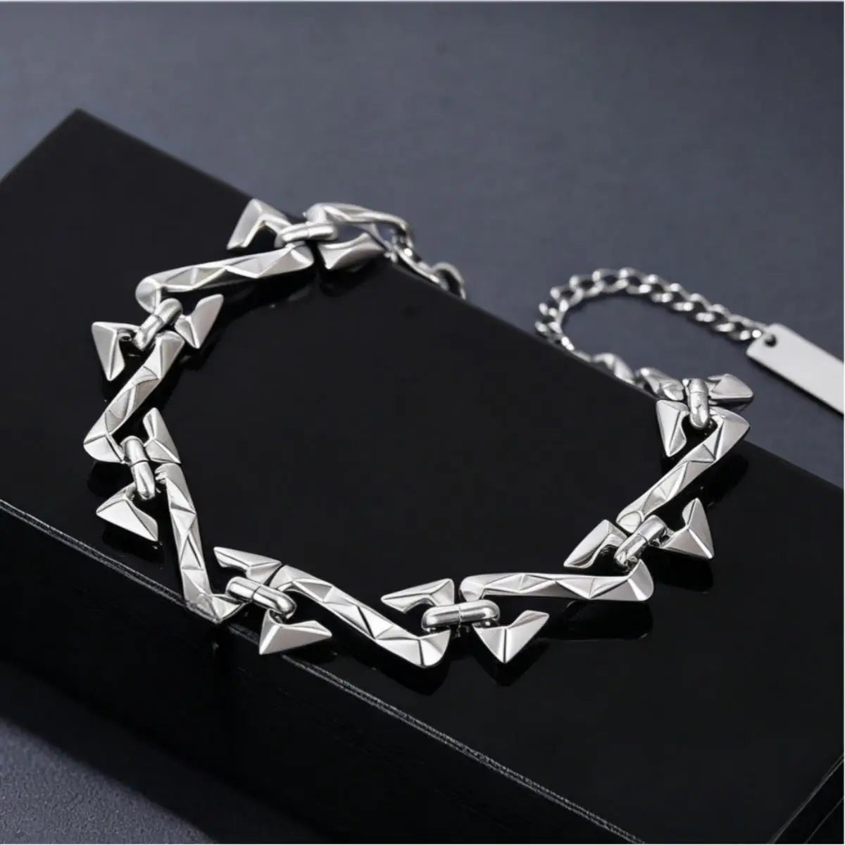 Letter Z Thorn Barbed Wire Link Chain Bracelet for Men & Women