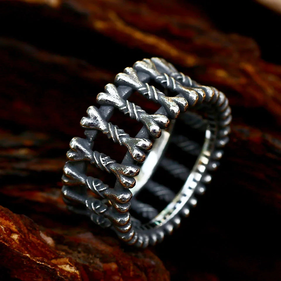 Gothic Skull & Bone Ring for Men and Women — Stainless Steel
