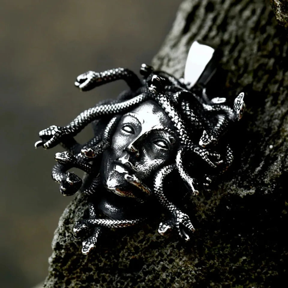 Medusa Steel Pendant Gothic 316L Vintage Snake