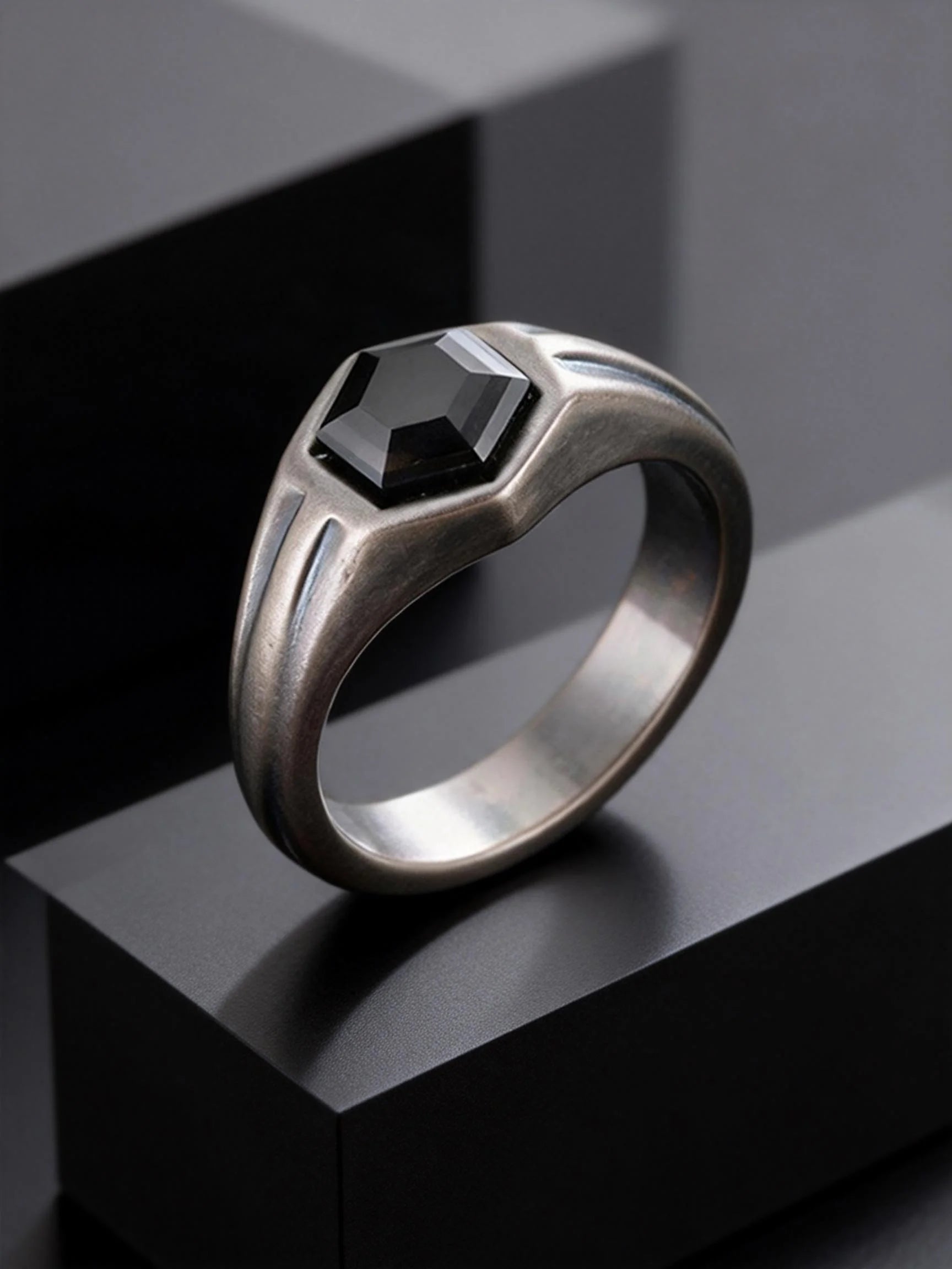 Punk Vintage Gray Stainless Steel Rings for Men Hexagon Black Zircon Ring Hip Hop Fashion Waterproof Finger Jewelry Party Gifts