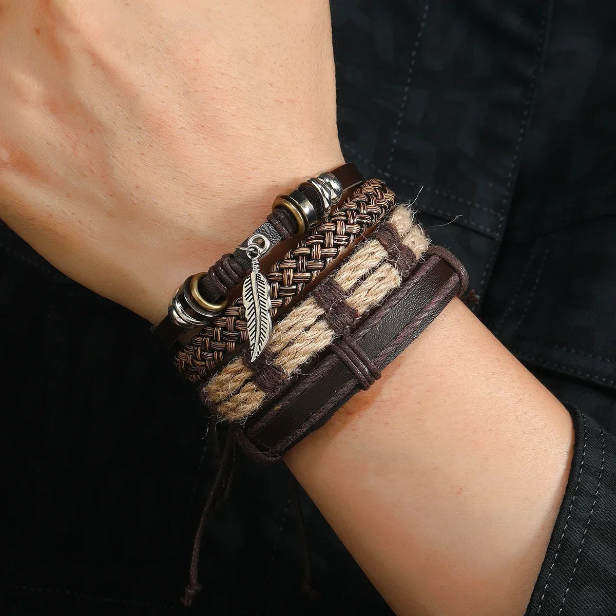 Leaf Pendant Bohemia Leather Bracelets for Men Women Ethnic Braid Rope Hand Woven Bracelet Drawstring Bracelet Beads Jewelry