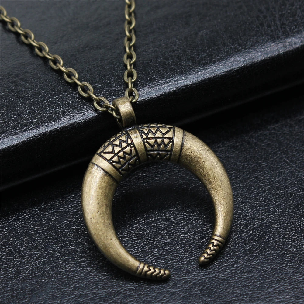Witch Horn Crescent Moon Pendant — Stainless Steel