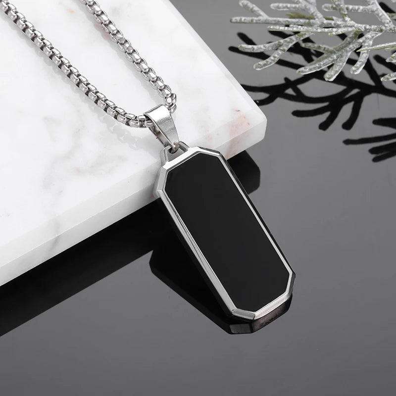 Vegvisir Nordic Rune Compass Pendant Necklace — Zinc Alloy