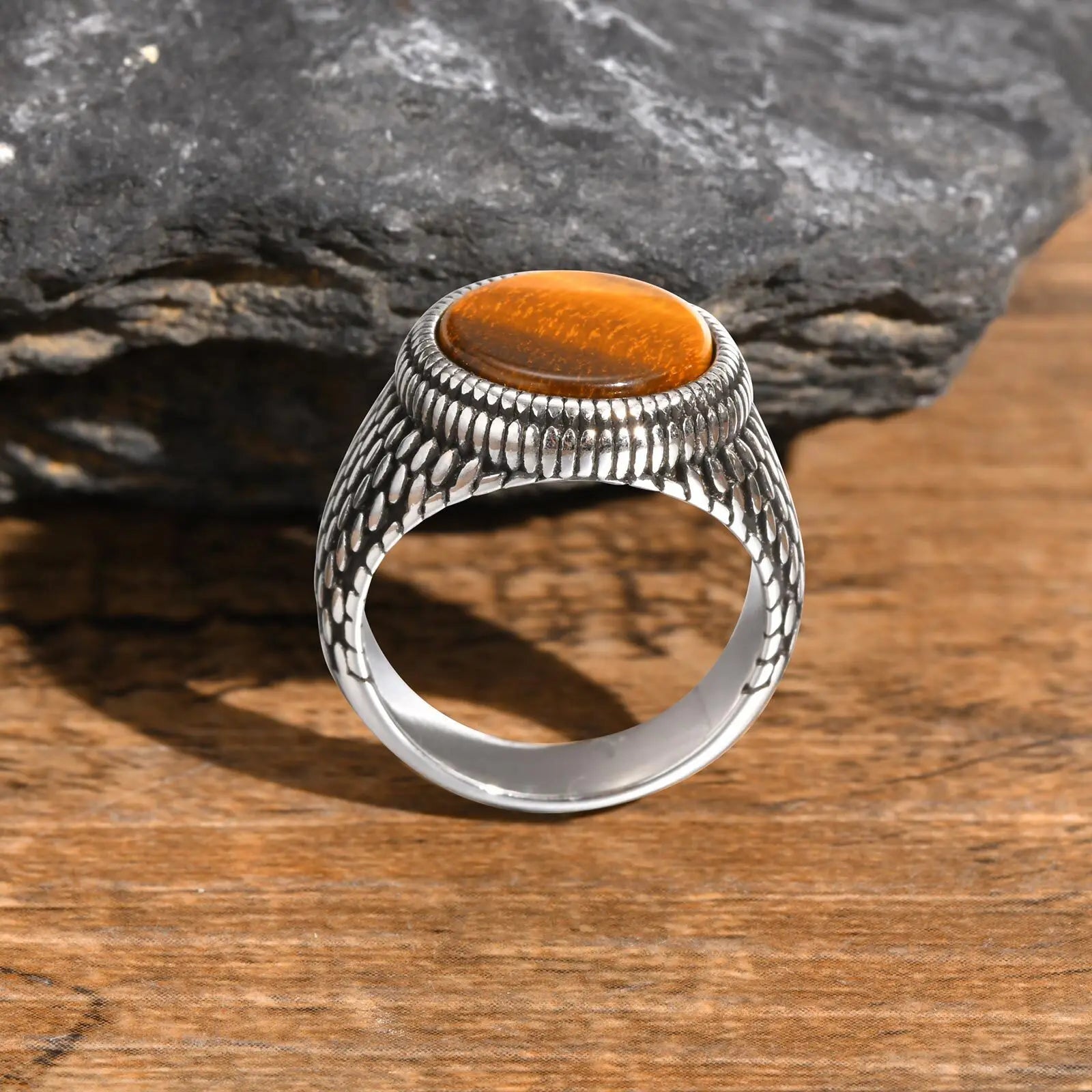Vnox Dragon Scales Textured Signet Ring for Men,Round Tiger Eye Stone Top Finger Band,Black Gemstone Stainless Steel Stamp Ring