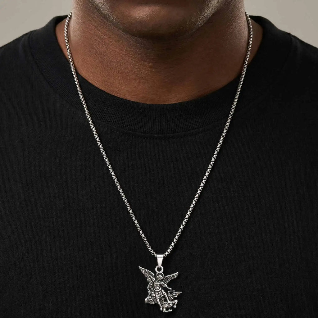 Vnox Stainless Steel St Michael Archangel Pendant Necklace for Men, Catholic Protection Amulet Box Chain Religious Jewelry Gift